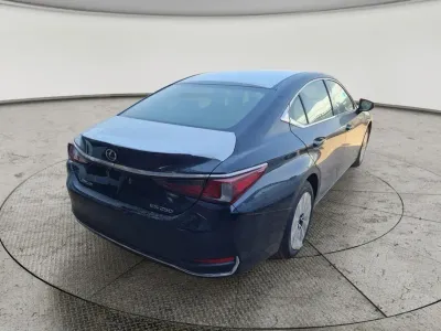 لكزس ES 250 AA Elegant 2025 جديدة — صورة 5