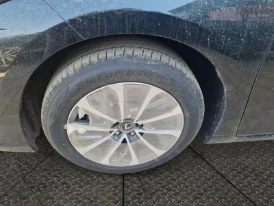 لكزس ES 250 AA Elegant 2025 جديدة — صورة 6
