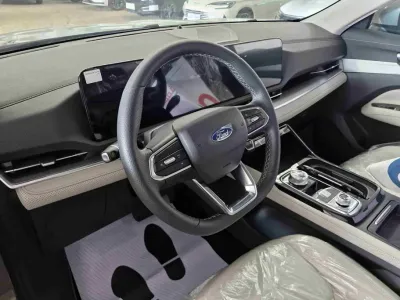 فورد تريتوري ترند 2026 جديدة — صورة 9