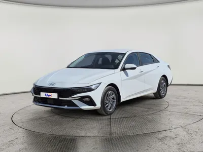 Hyundai Elantra Smart 2025
