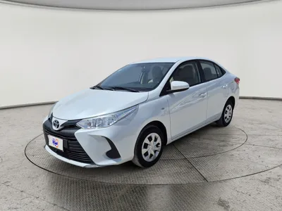 Toyota Yaris Y 2022