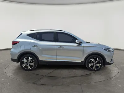 ام جي ZS LUX 2023 مستعملة — صورة 4