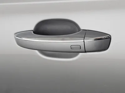 ام جي ZS LUX 2023 مستعملة — صورة 10