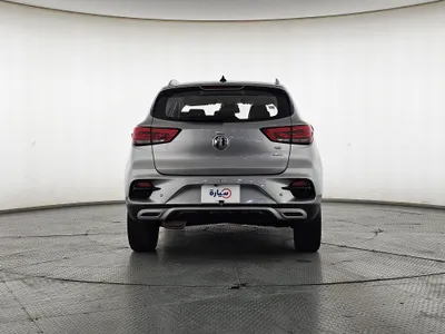 ام جي ZS LUX 2023 مستعملة — صورة 6