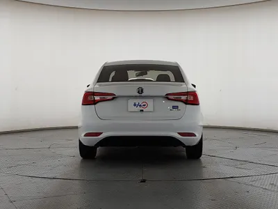 ام جي 5 STD 2024 مستعملة — صورة 6