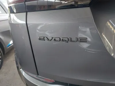لاند روفر رنج روفر Evoque 2023 مستعملة — صورة 12