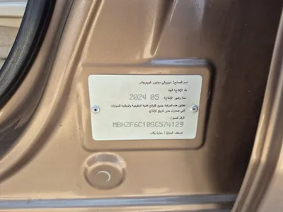 سوزوكي ديزاير GLX 2025 مستعملة — صورة 11