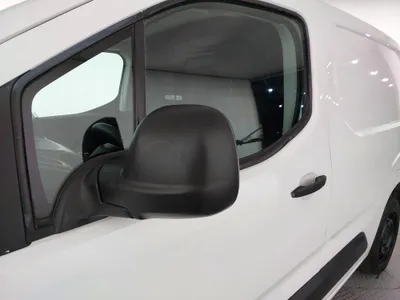 بيجو بارتنر Short van 2021 مستعملة — صورة 10