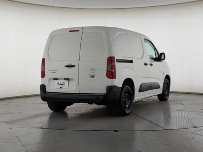 بيجو بارتنر Short van 2021 مستعملة — صورة 5