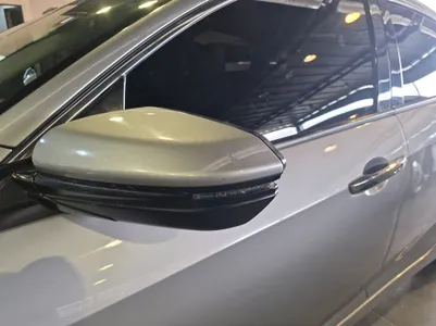 هوندا سيفيك LX 2021 مستعملة — صورة 10