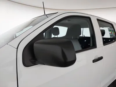 ايسوزو دي ماكس Double Cab 2024 مستعملة — صورة 10