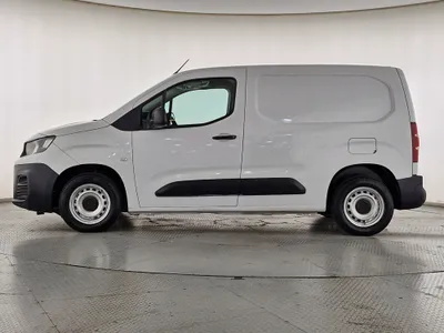 بيجو بارتنر Short van 2023 مستعملة — صورة 8