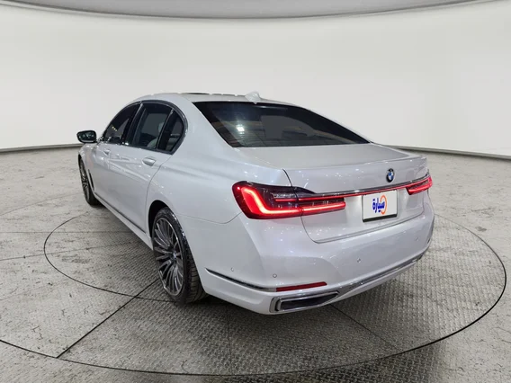 BMW 7 Series 730Li 2021 
