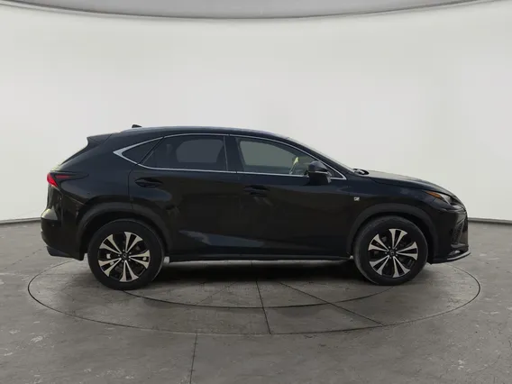 لكزس NX 300 FF Sport 2019 دبل