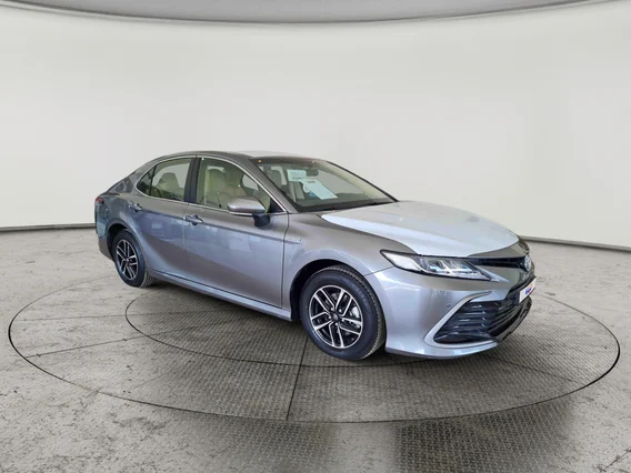 Toyota Camry  LE 2024 