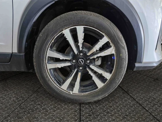 Nissan Kicks SV 2024 