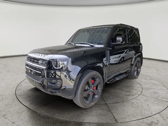 Land Rover Defender P400 2021 