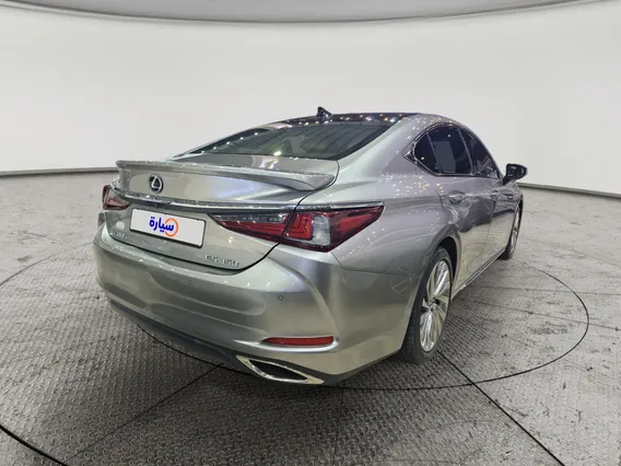Lexus ES 350 2019 