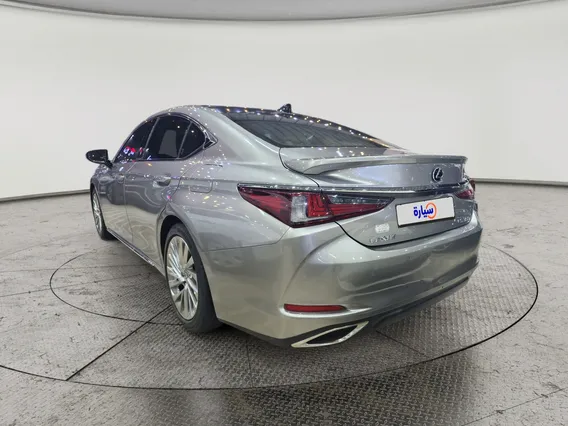 Lexus ES 350 2019 