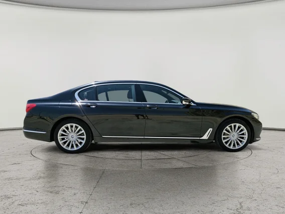 BMW 7 Series 730Li 2018 