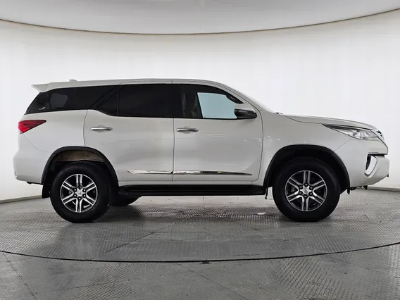 تويوتا فورتشنر GX 2019 