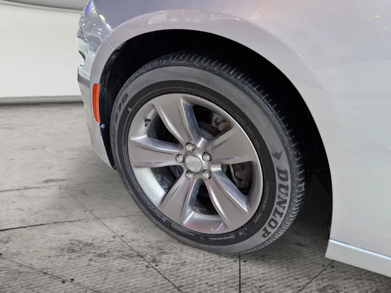 Dodge Charger SXT 2019 