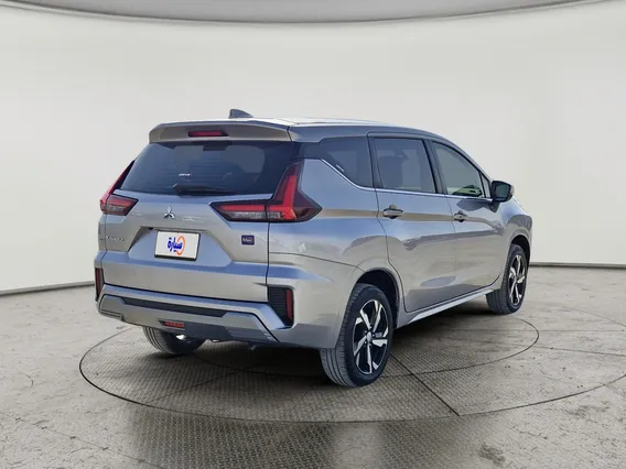 Mitsubishi XPANDER HL 2024 