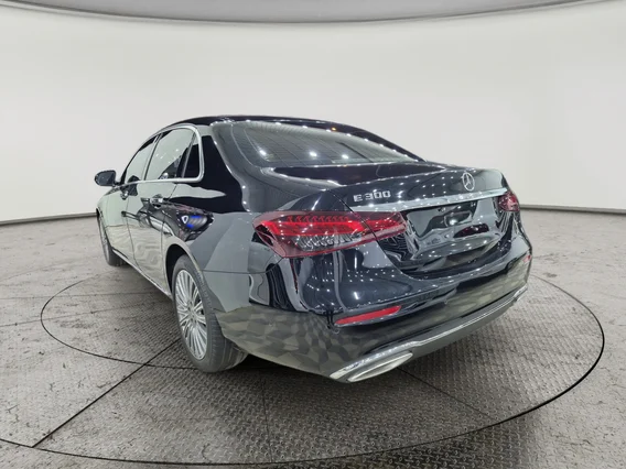 Mercedes E 300 2023 