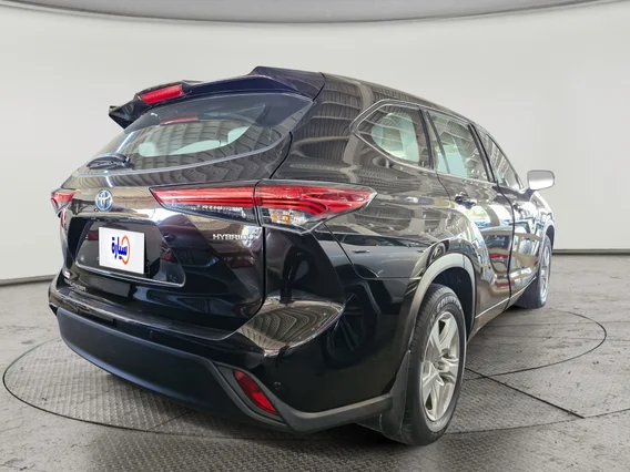 Toyota Highlander LE 2022 