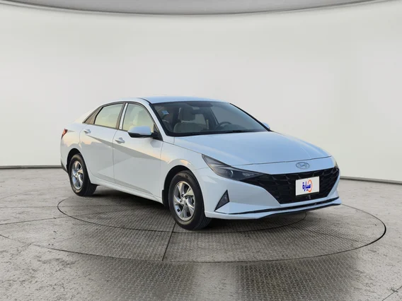 Hyundai Elantra Smart 2021 