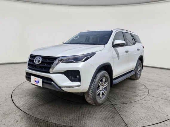 Toyota Fortuner VX 2023 دبل