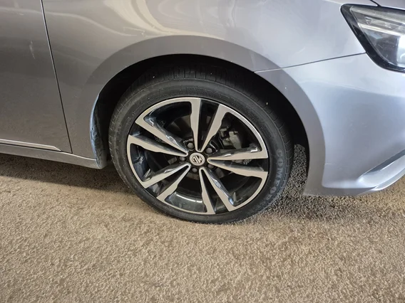 ام جي 6 LUX 2021 