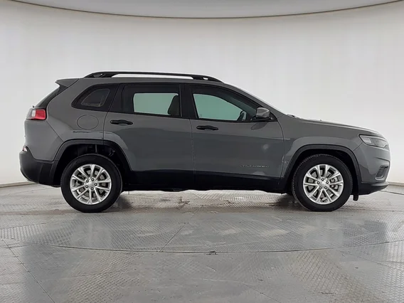 جيب شيروكي Sport 2020 