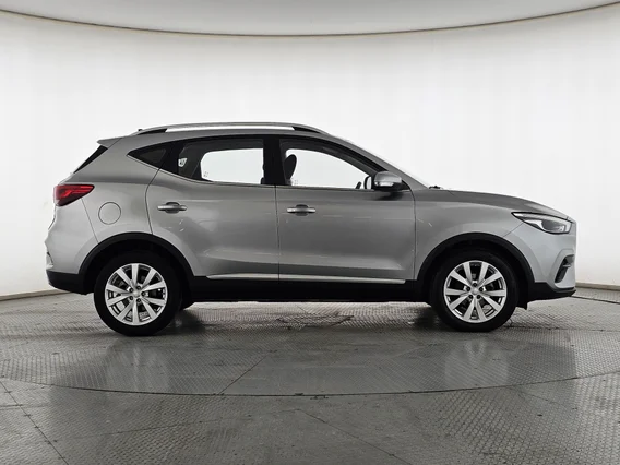 MG ZS STD 2022 