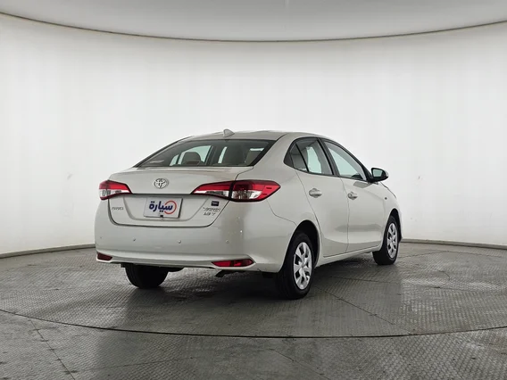 Toyota Yaris  Y 2020 