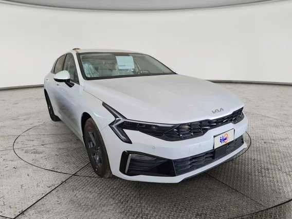 Kia K5 GL 2025 