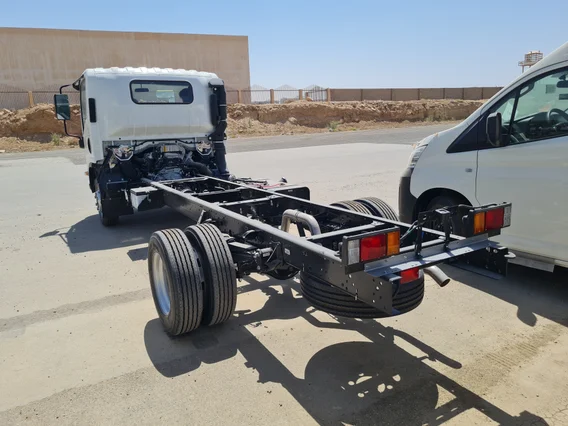 ايسوزو دينا شاص طويل 2025 