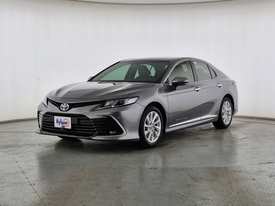 Toyota Camry  GLE 2024 