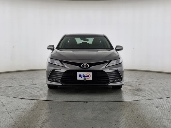 Toyota Camry  GLE 2024 