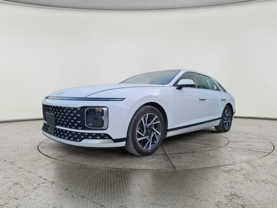 هيونداي ازيرا اكسكلوسف 2025 