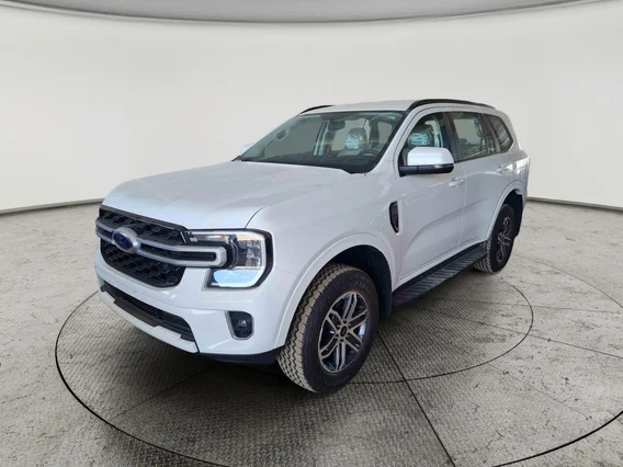 Ford Everest XLS 2025 دبل