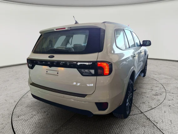 Ford Everest XLS 2025 دبل