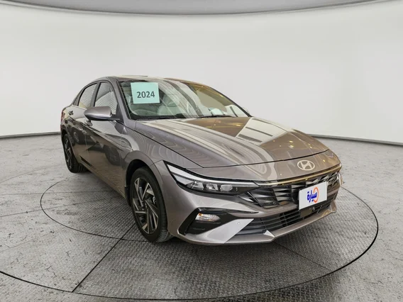 Hyundai Elantra Comfort 2024 