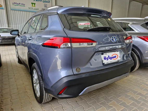 Toyota Corolla Cross XLE HEV 2023 