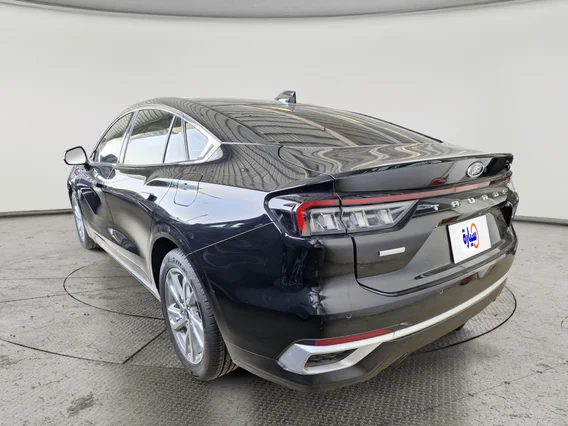 Ford Taurus Trend 2023 