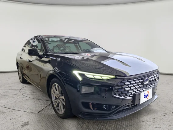 Ford Taurus Trend 2023 