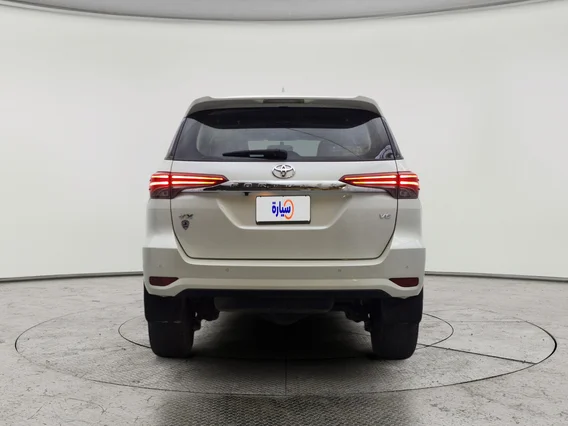 Toyota Fortuner VX 2021 دبل