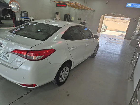Toyota Yaris  Y 2022 
