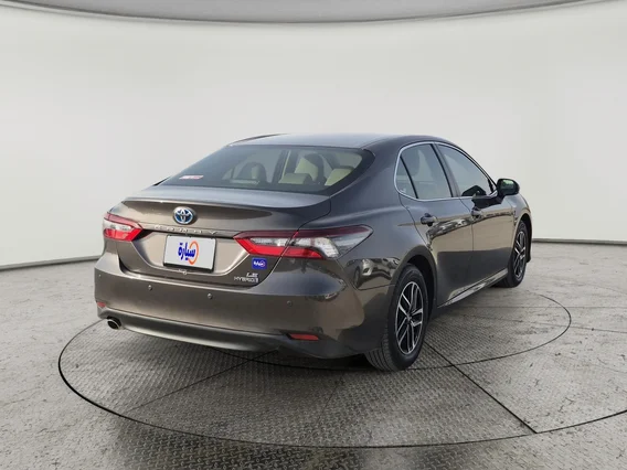 Toyota Camry  LE HEV 2023 