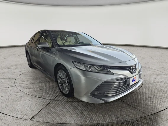 Toyota Camry  Limited 2020 